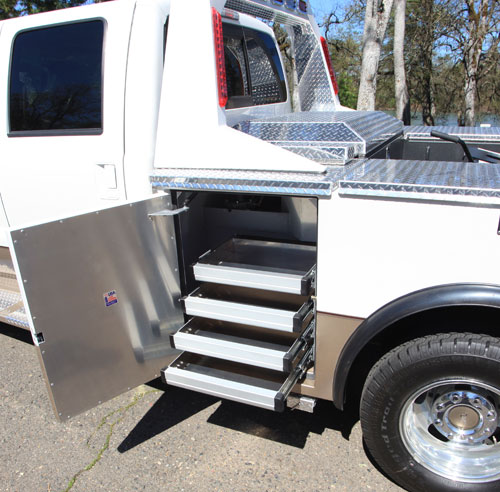 RV toters, tow bodies, and RV haulers by Highway Products
