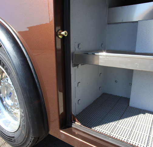 RV toters, tow bodies, and RV haulers by Highway Products