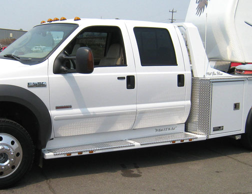 RV toters, tow bodies, and RV haulers by Highway Products