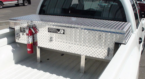 Truck tool box
